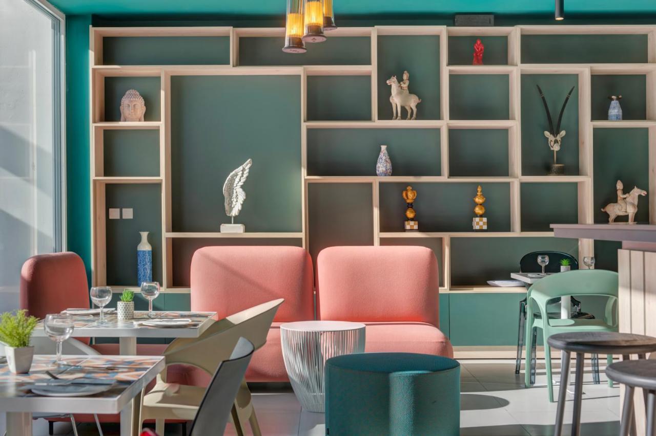 Quadro Hotel, Trademark Collection By Wyndham Saint Julian's Exterior foto