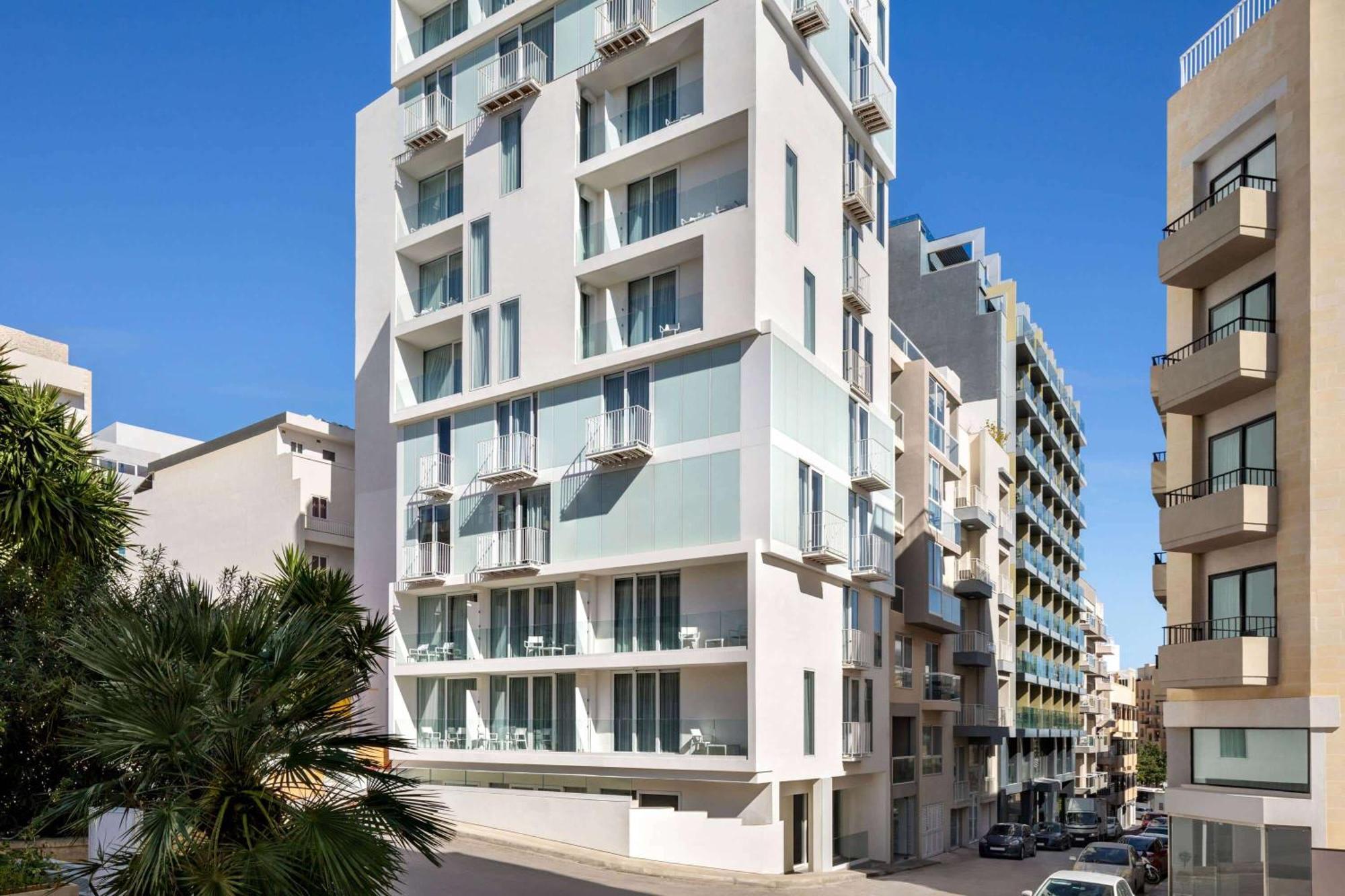 Quadro Hotel, Trademark Collection By Wyndham Saint Julian's Exterior foto